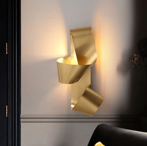 Gold Ribbon wall lamp