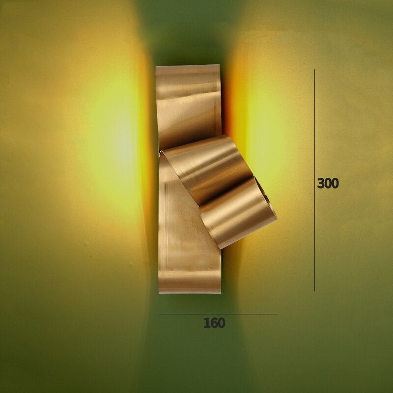Gold Ribbon wall lamp