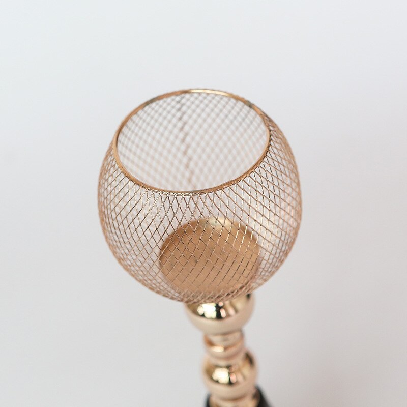 Tolstoï Candle Holder