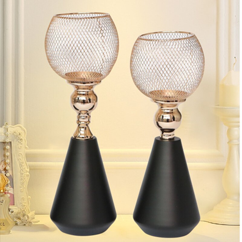 Tolstoï Candle Holder